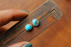 Tiny Studs