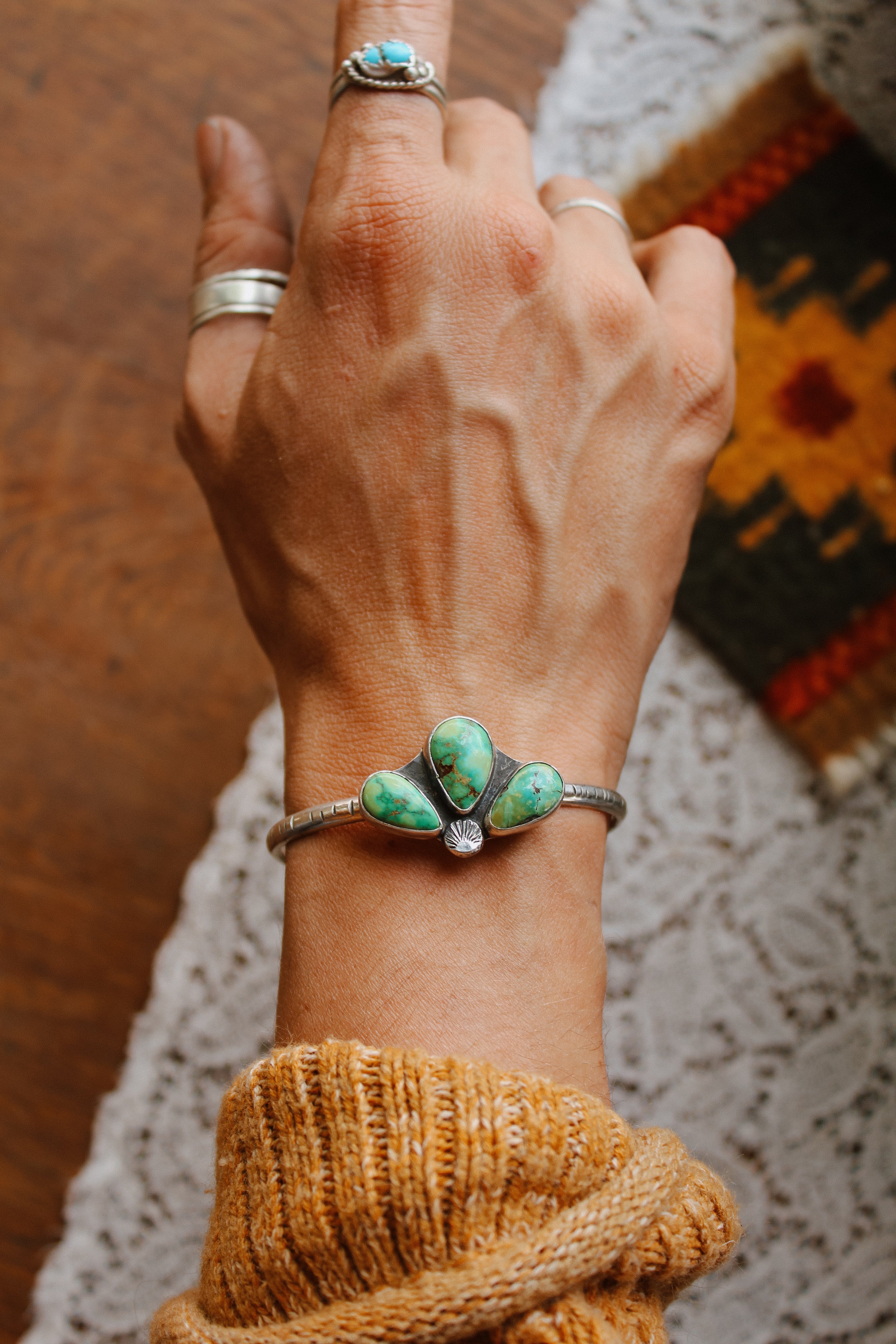 Half Cluster Cuff